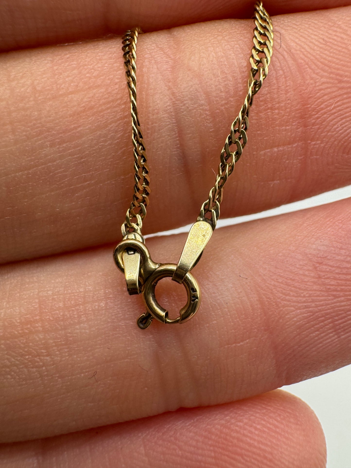9ct gold chain 15