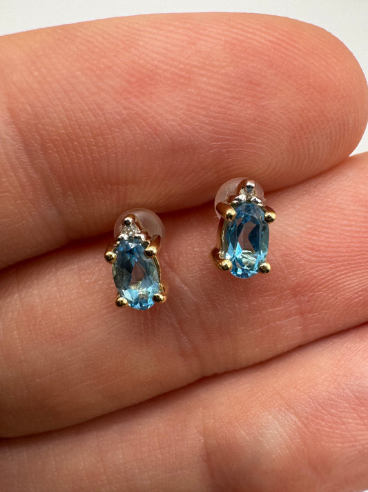 9ct gold topaz and diamond earrings