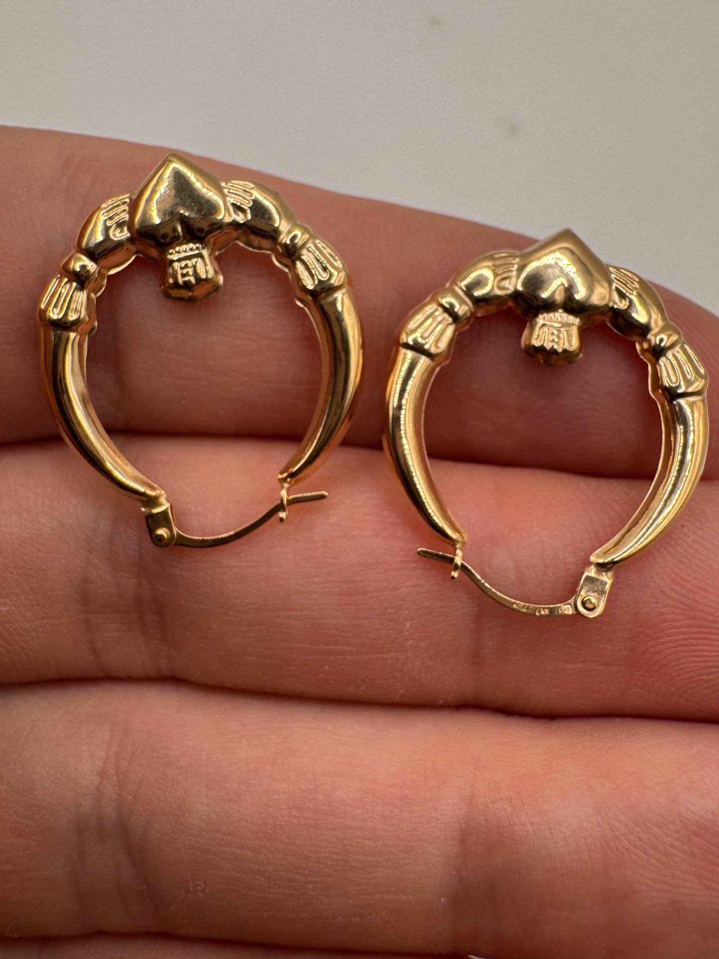 9ct gold claddagh creole earrings