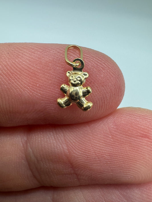 9ct gold teddy bear charm