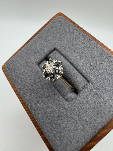 9ct gold sapphire and diamond ring
