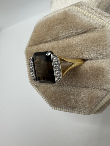 9ct gold Smokey quartz and diamond ring