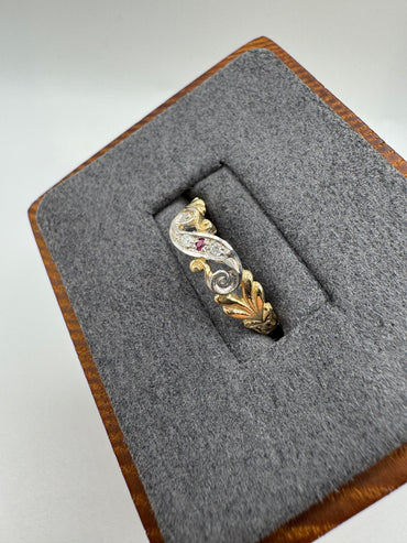 9ct gold ruby and diamond ring