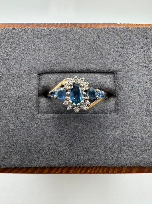 9ct gold sapphire and diamond cluster ring