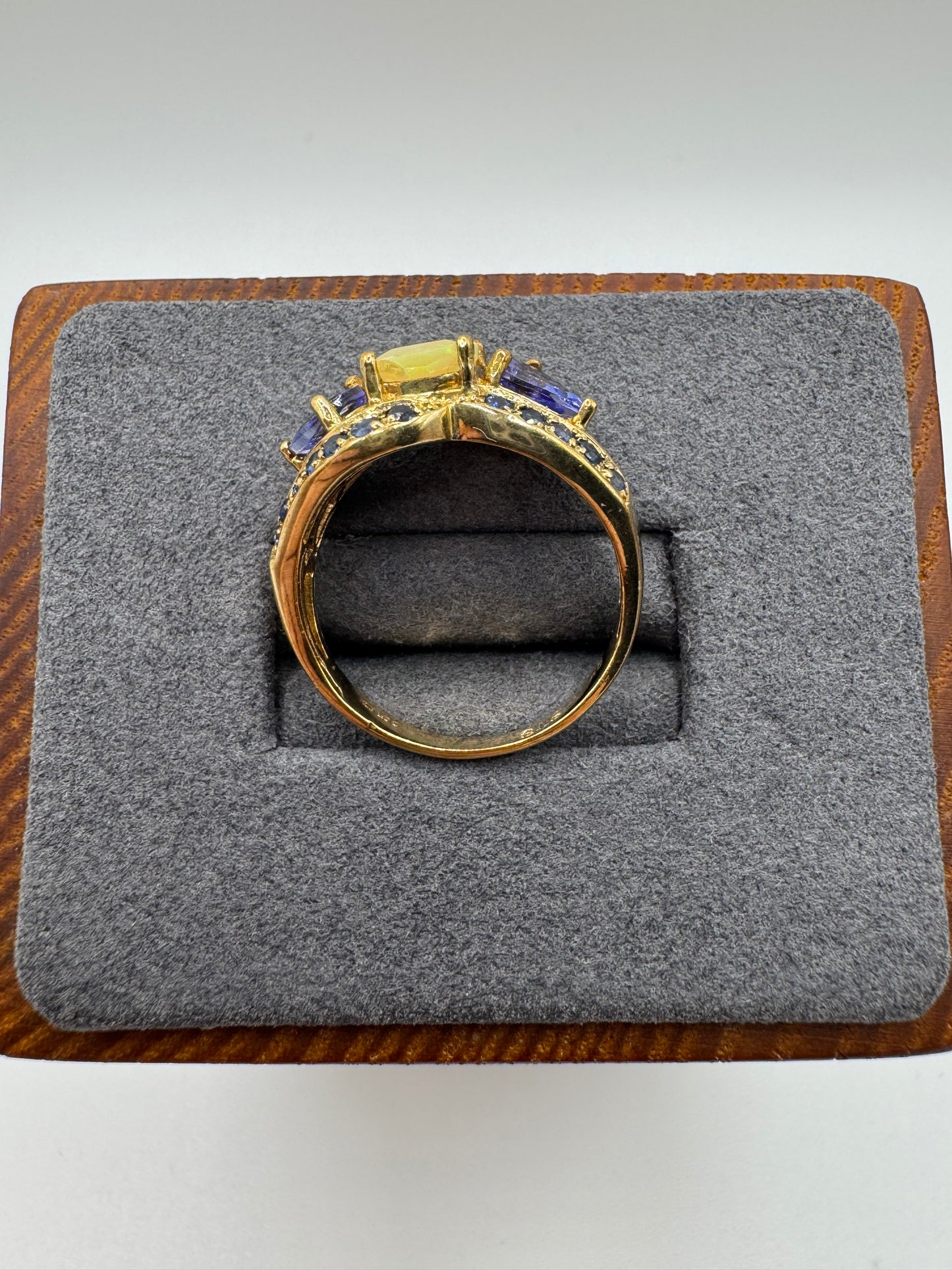 9ct gold opal, tanzanite and sapphire ring