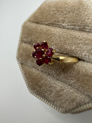 9ct gold ruby cluster ring