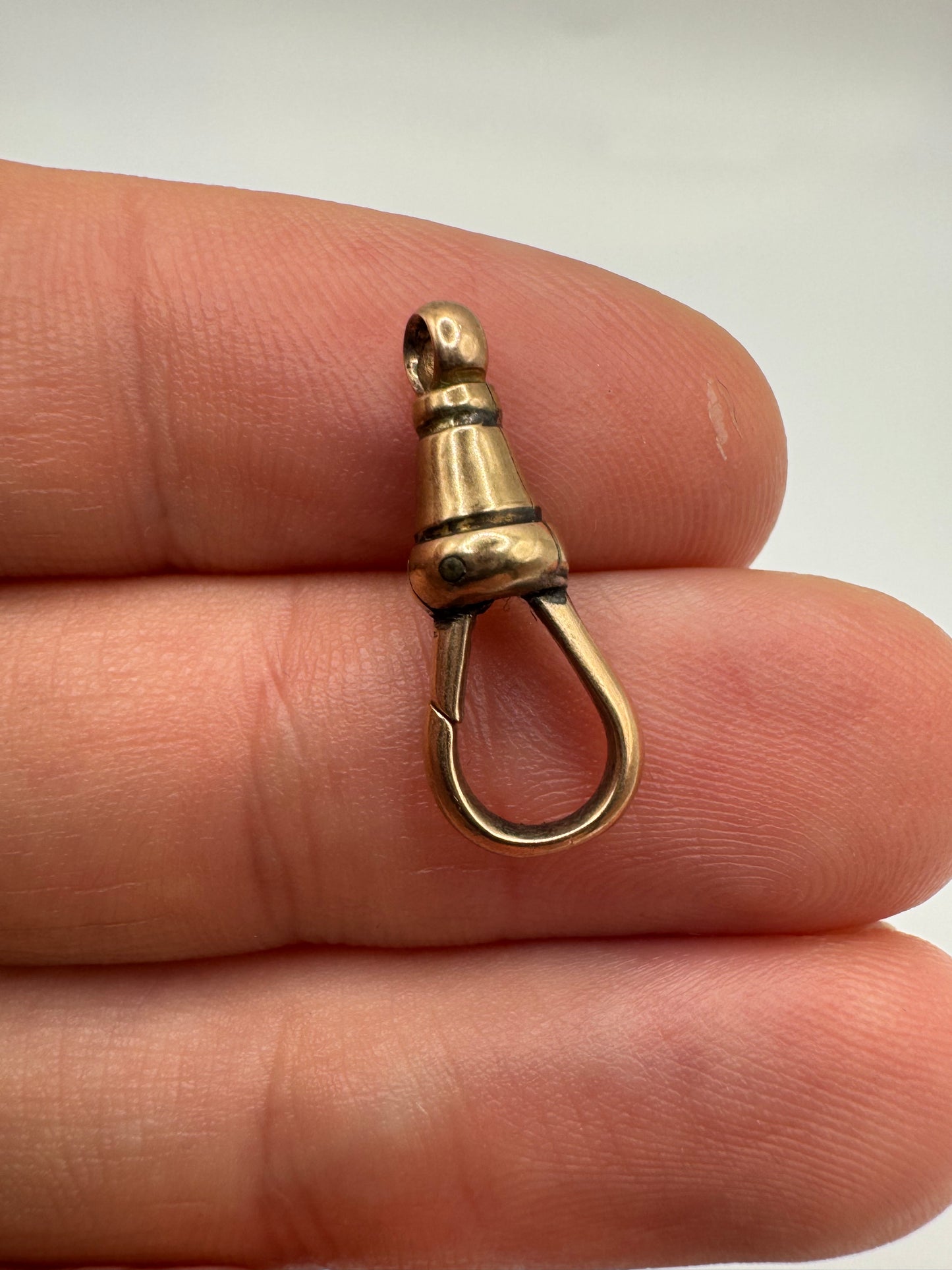 9ct rose gold dog clip 2