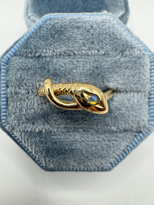 9ct gold moonstone snake ring