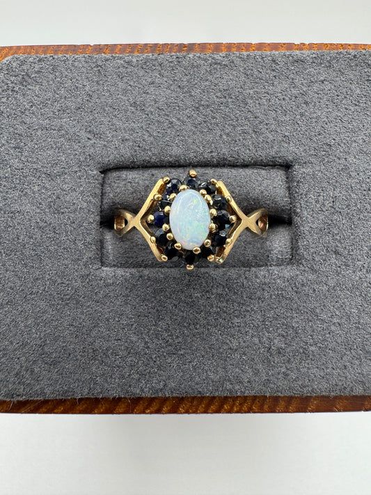 9ct gold opal and sapphire ring