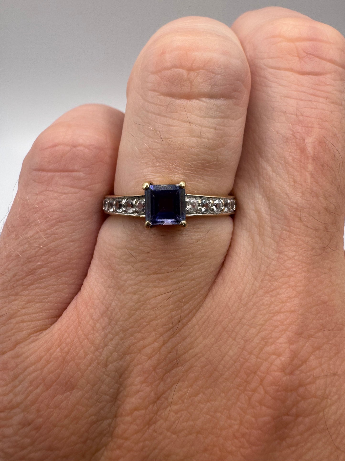 9ct gold tanzanite and zircon ring