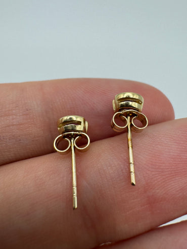 9ct gold amethyst earrings