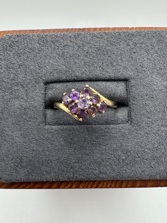 9ct gold amethyst cluster ring