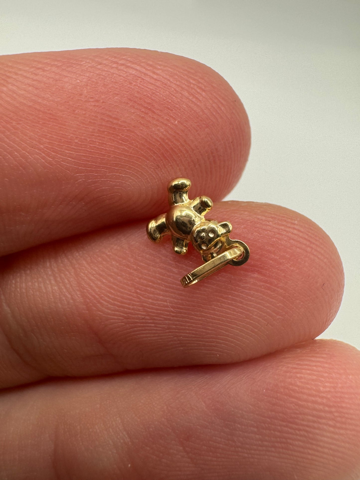 9ct gold teddy bear charm