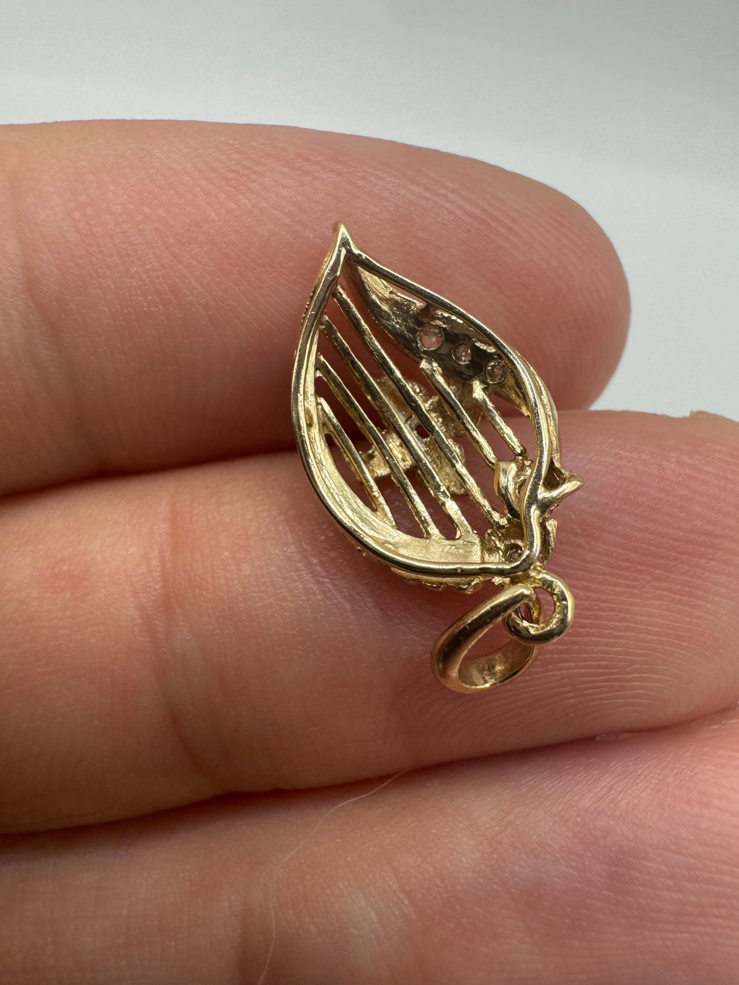 9ct gold ruby and diamond pendant
