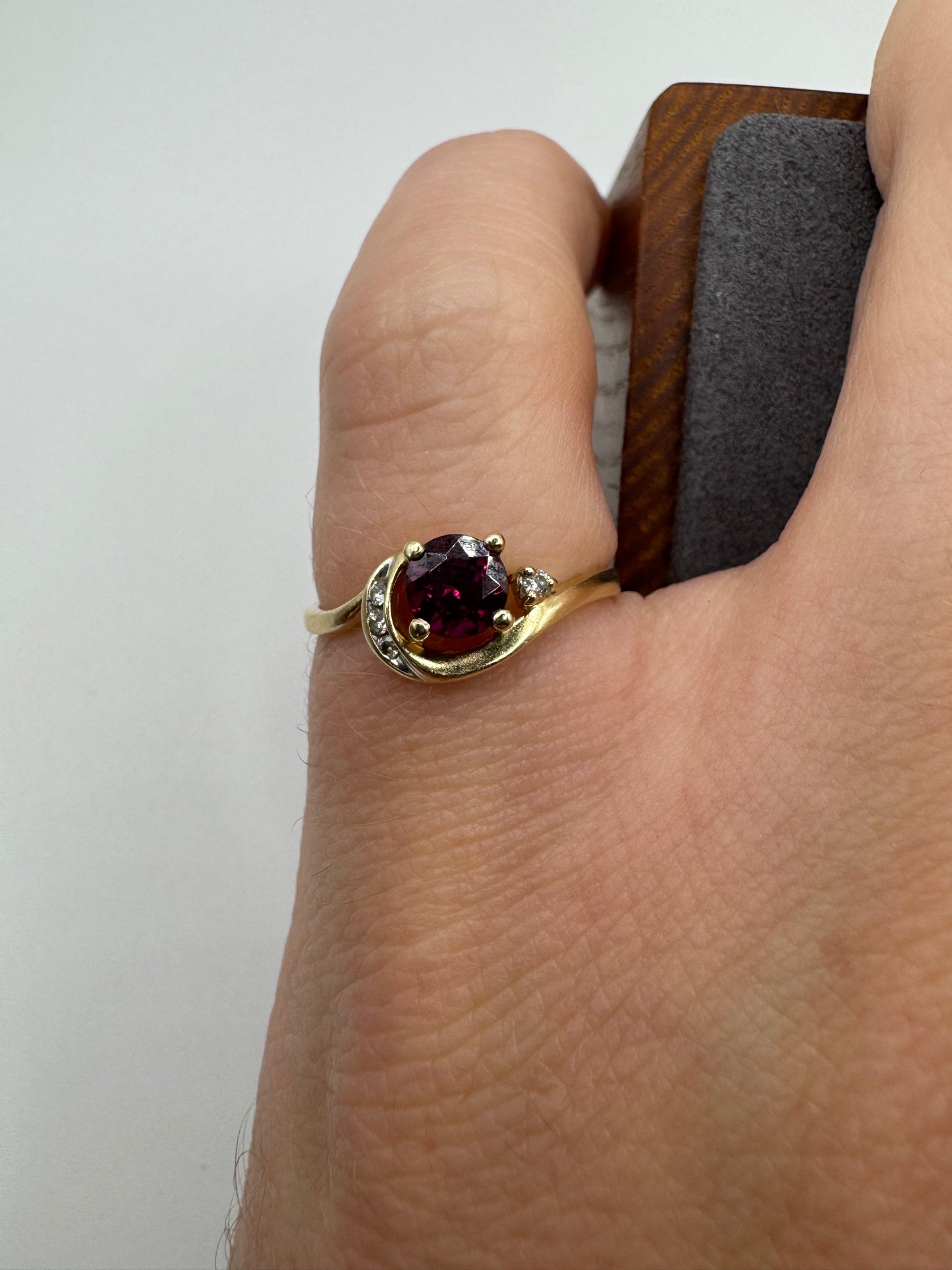 9ct gold almandine garnet and diamond ring
