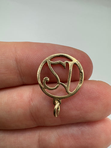 9ct gold 21 charm
