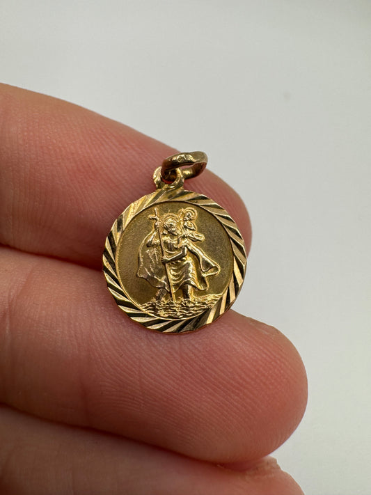 9ct gold st Christopher charm