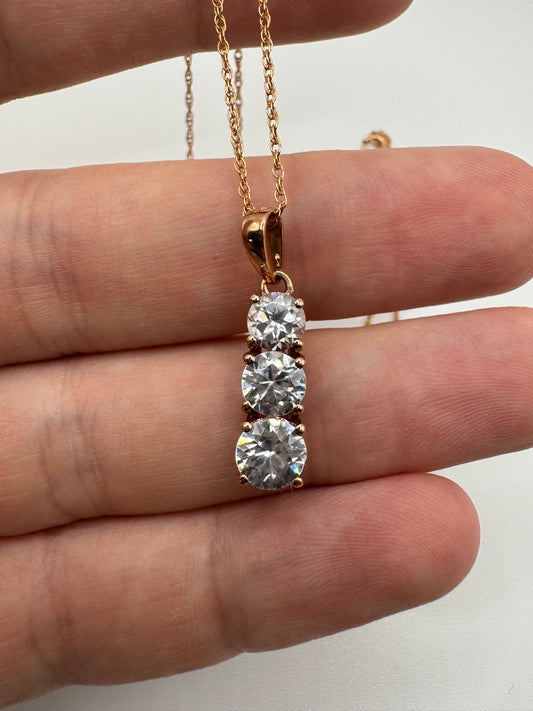 9ct rose gold zircon necklace (18”)