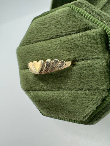 9ct gold heart ring