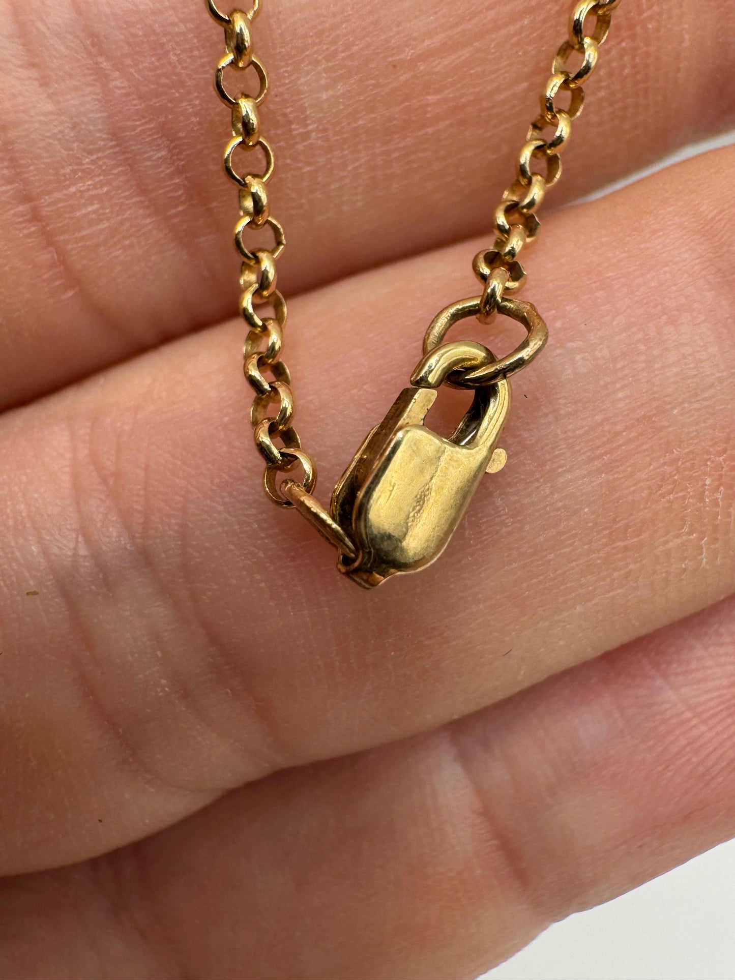 9ct gold chain 8 19.5”