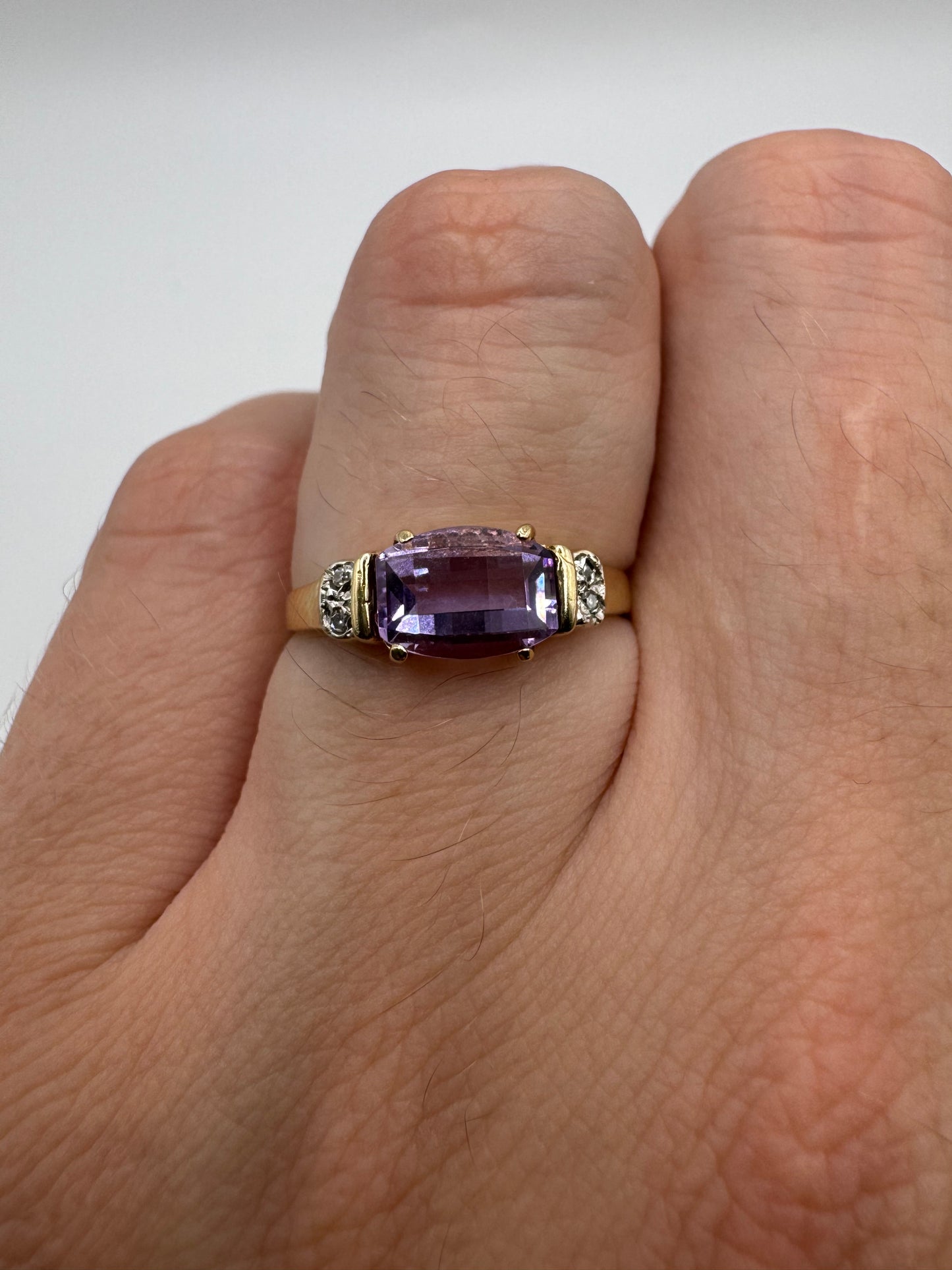 9ct gold amethyst and diamond ring