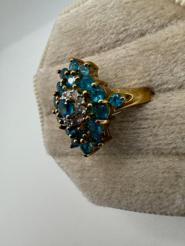 9ct gold blue apatite and diamond ring