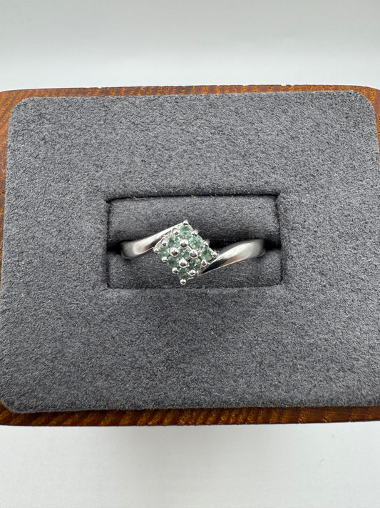 9ct white gold alexandrite cluster ring