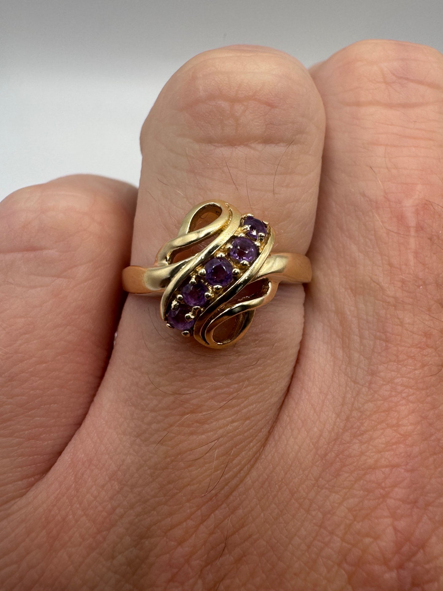 9ct gold amethyst ring