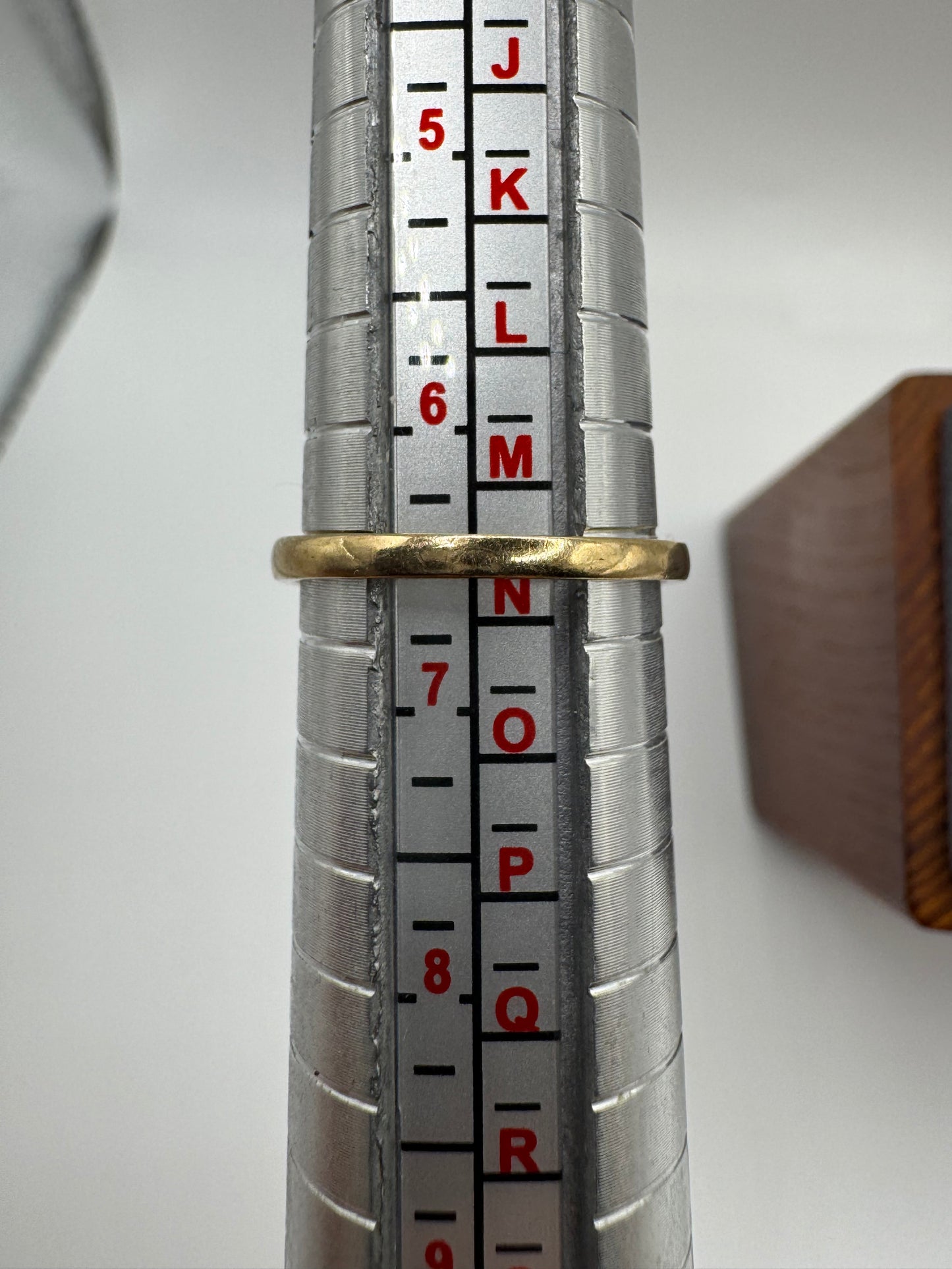 9ct gold diamond cluster ring