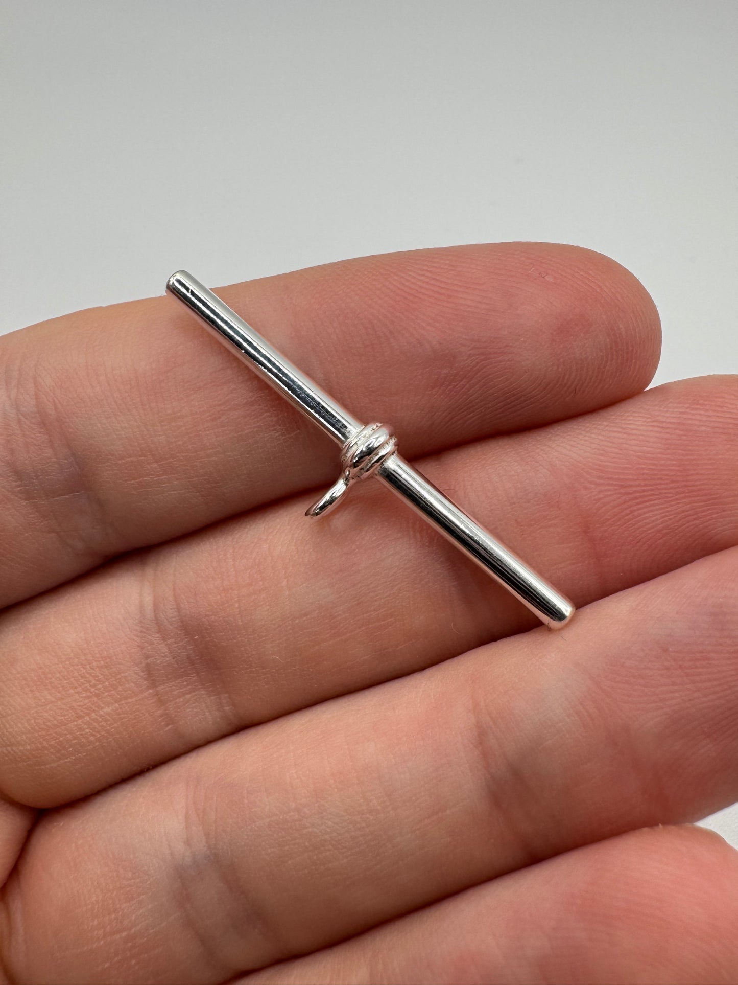 Silver 37mm t-bar charm