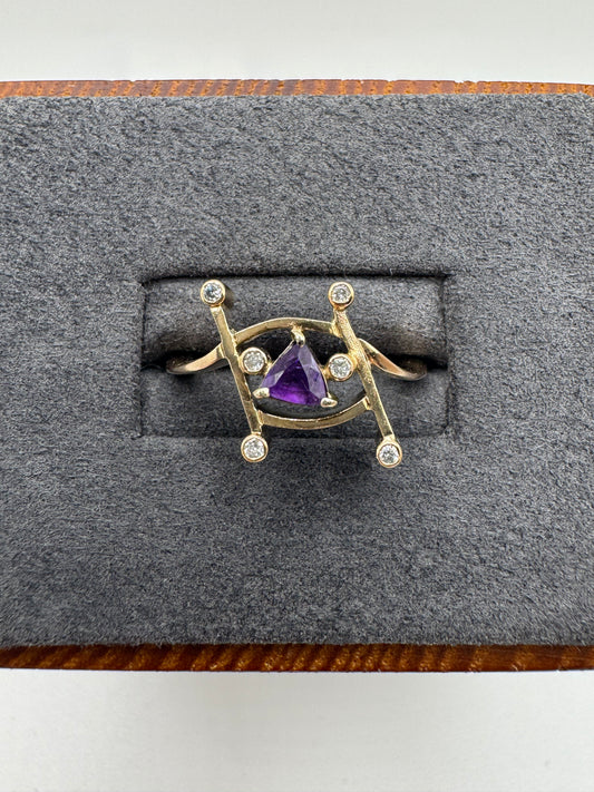 Unusual 9ct gold amethyst and diamond ring