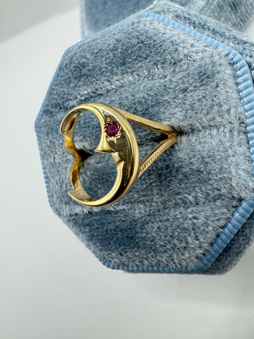 9ct gold ruby moon ring