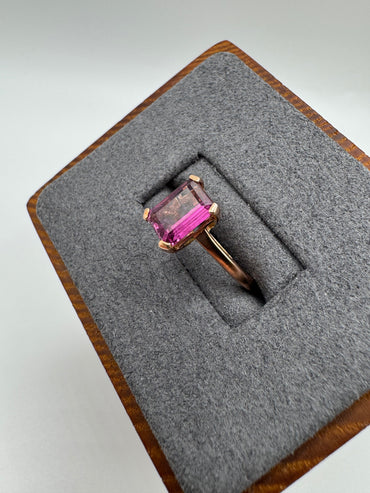 9ct rose gold garnet ring