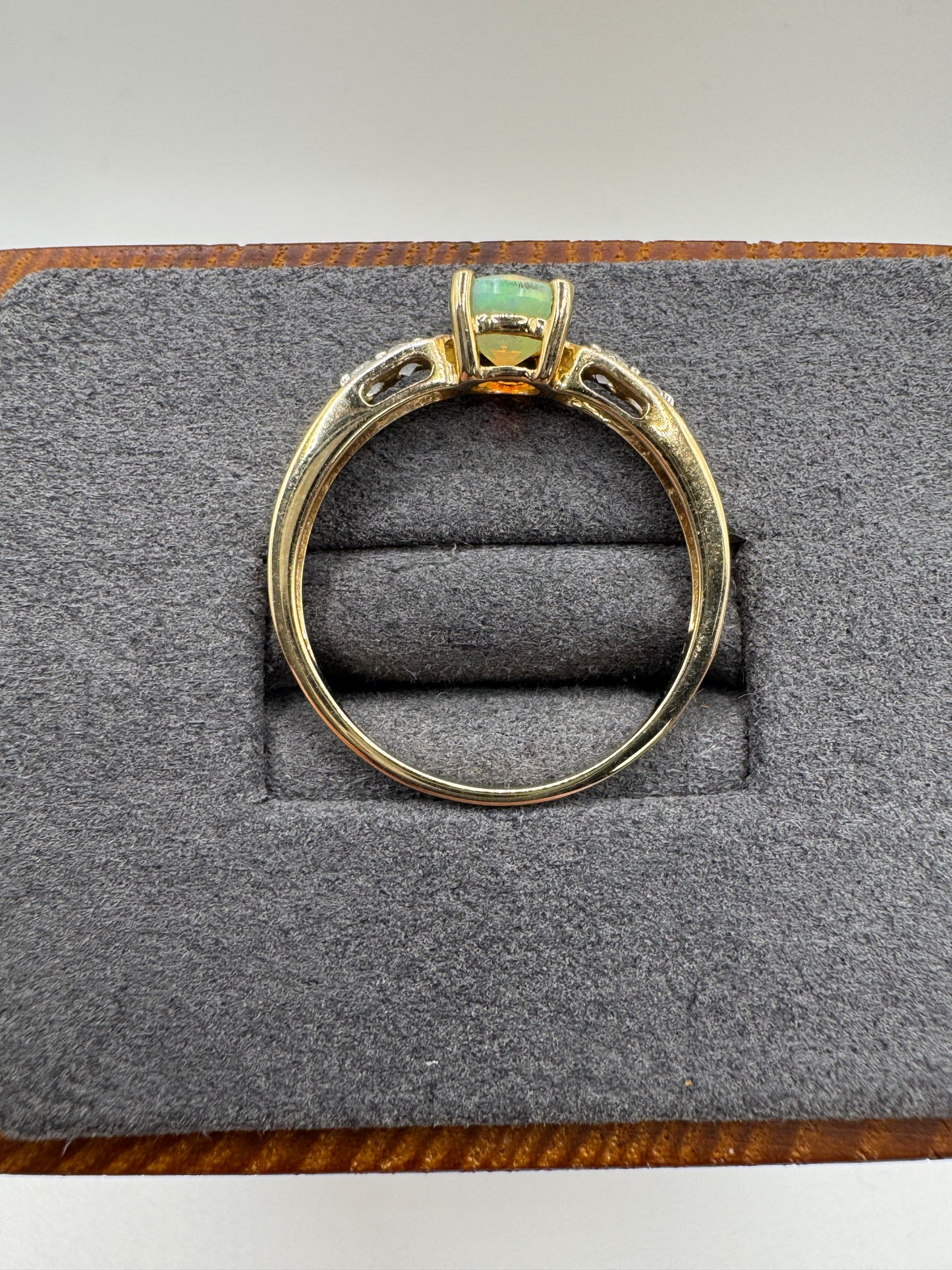 9ct gold opal and zircon ring