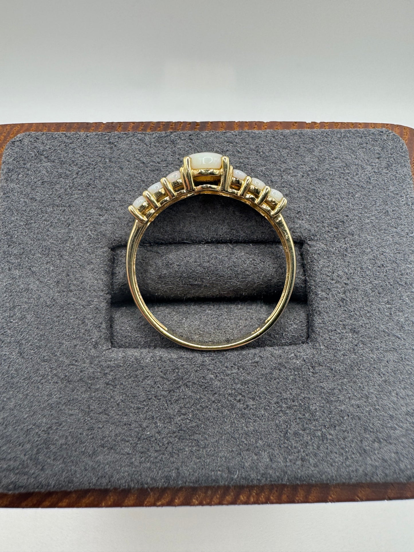 9ct gold opal cluster ring