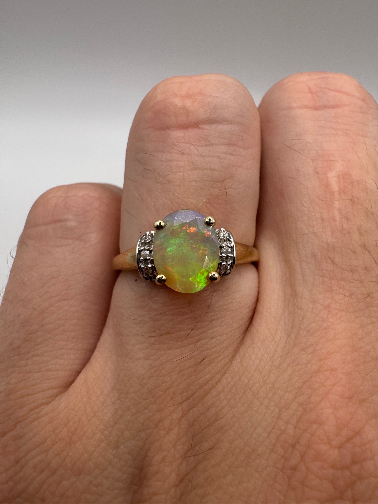 9ct gold opal and diamond ring