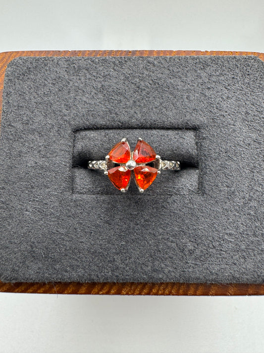 9ct white gold fire opal ring