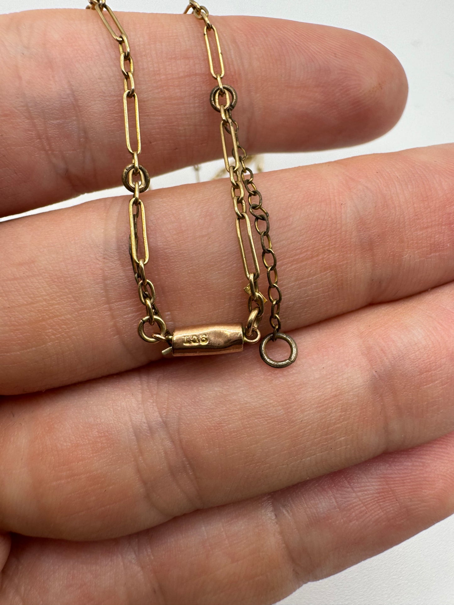 Antique 9ct gold chain 39 (17”)