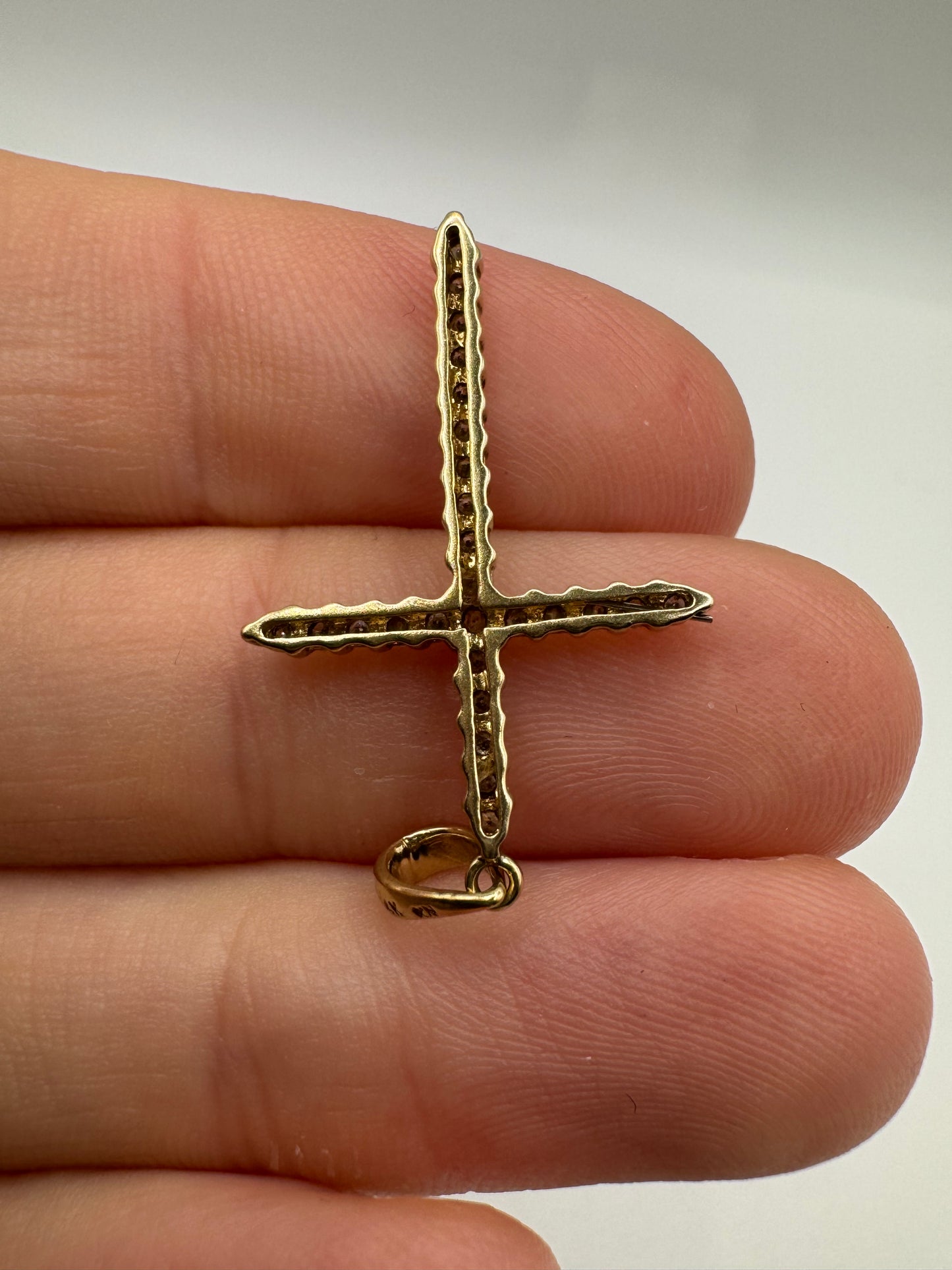 9ct gold diamond cross pendant