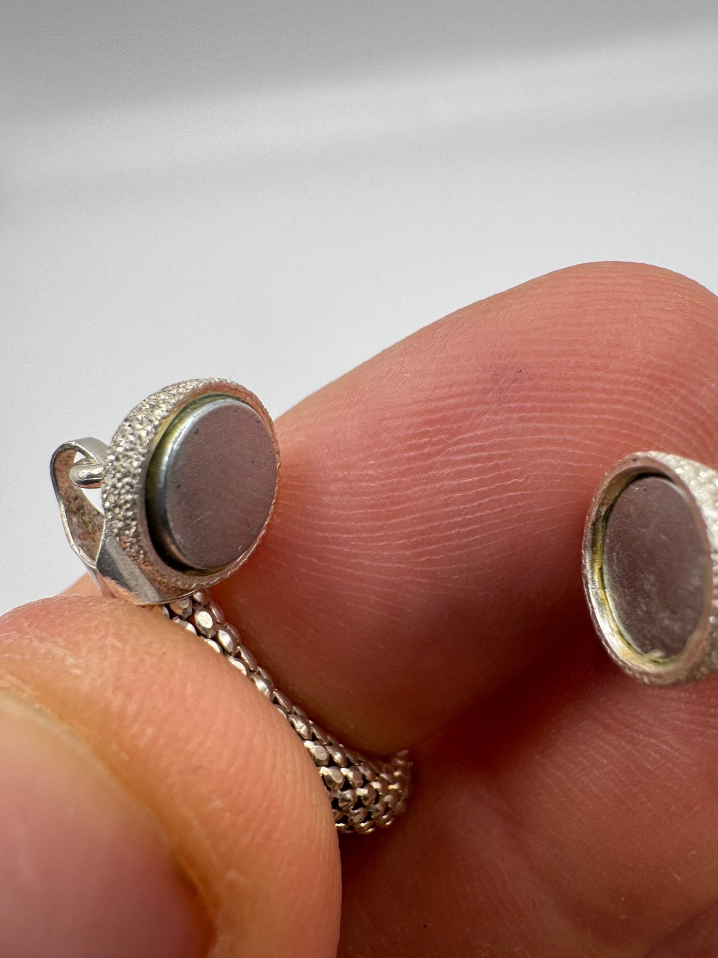 Silver chain with magnetic clasp