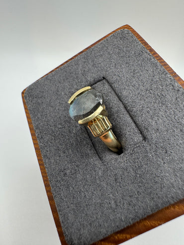 9ct gold labradorite ring