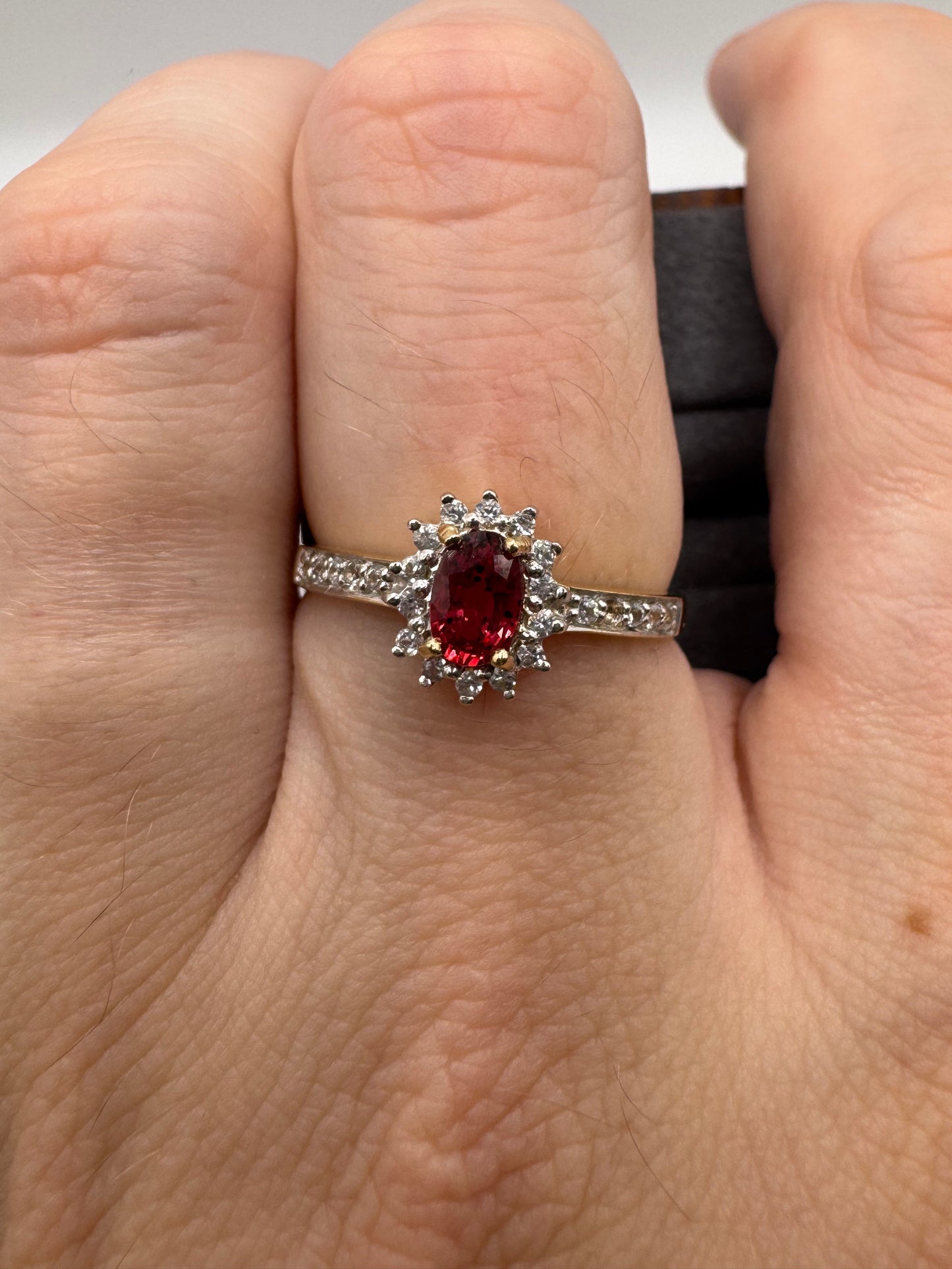 9ct gold spinel and diamond ring