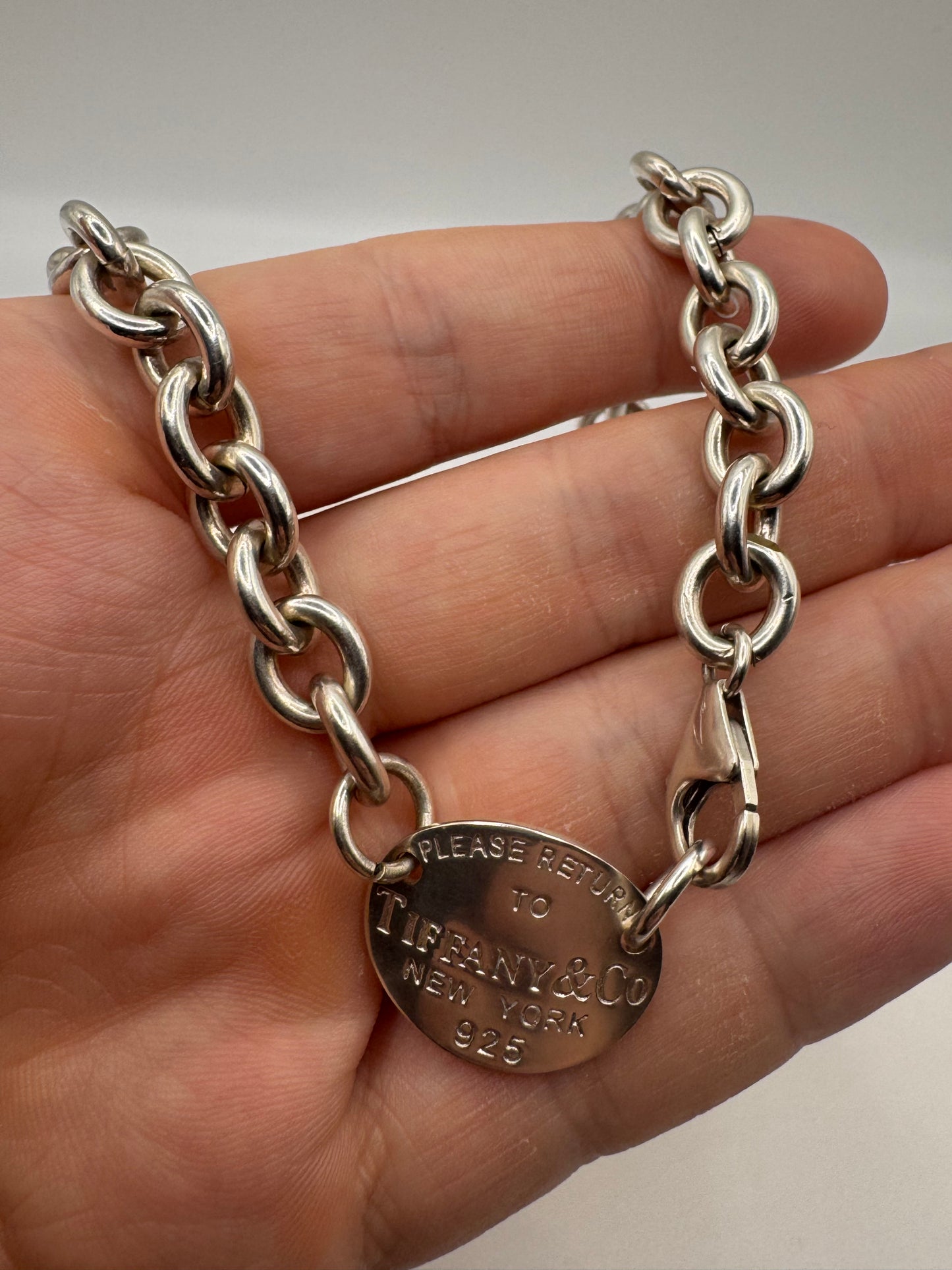 “Please return to Tiffany and co” silver chain