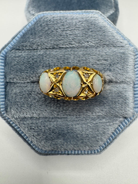 Antique 15ct and 18ct gold opal and diamond ring