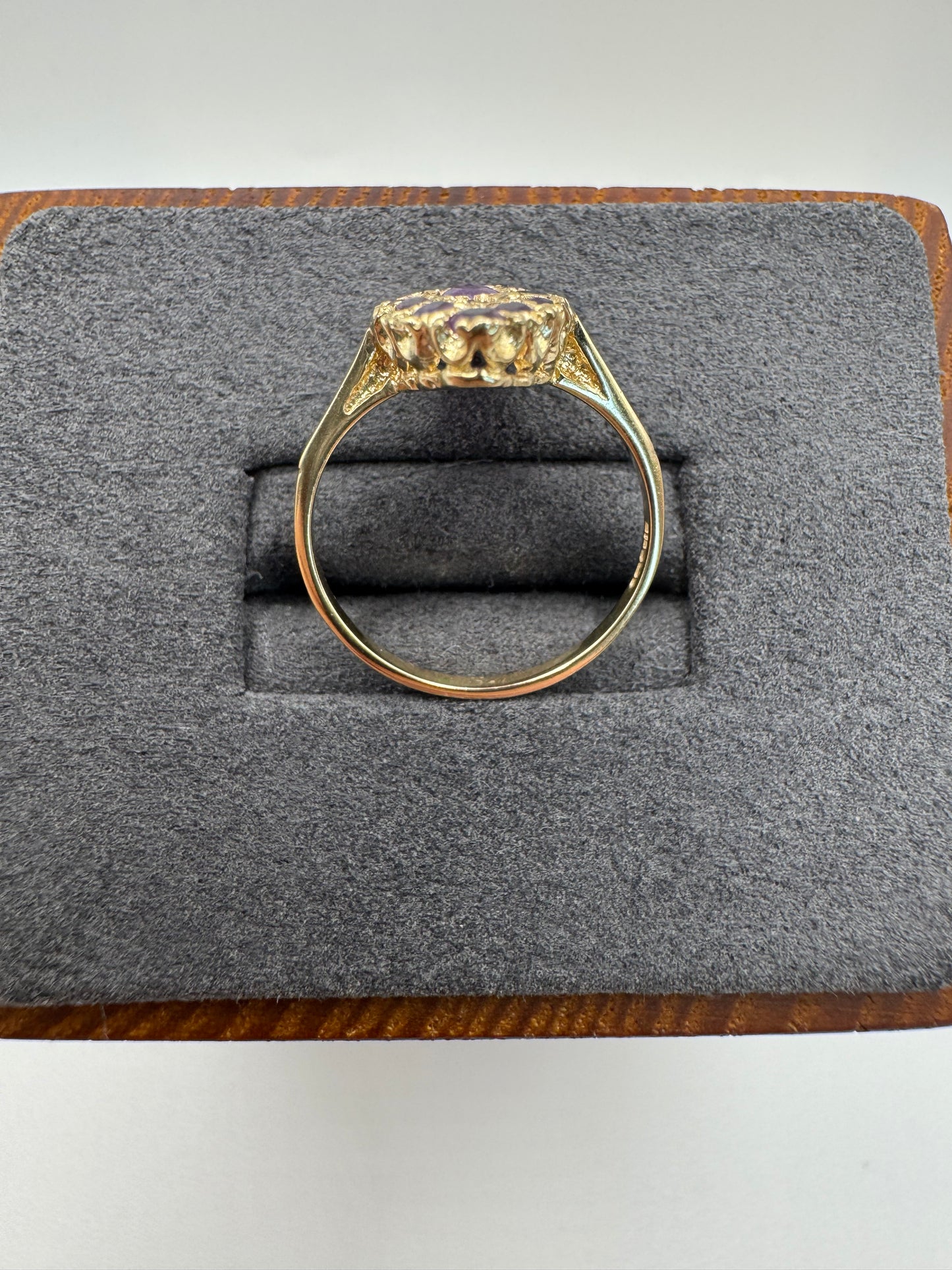 9ct gold amethyst navette ring