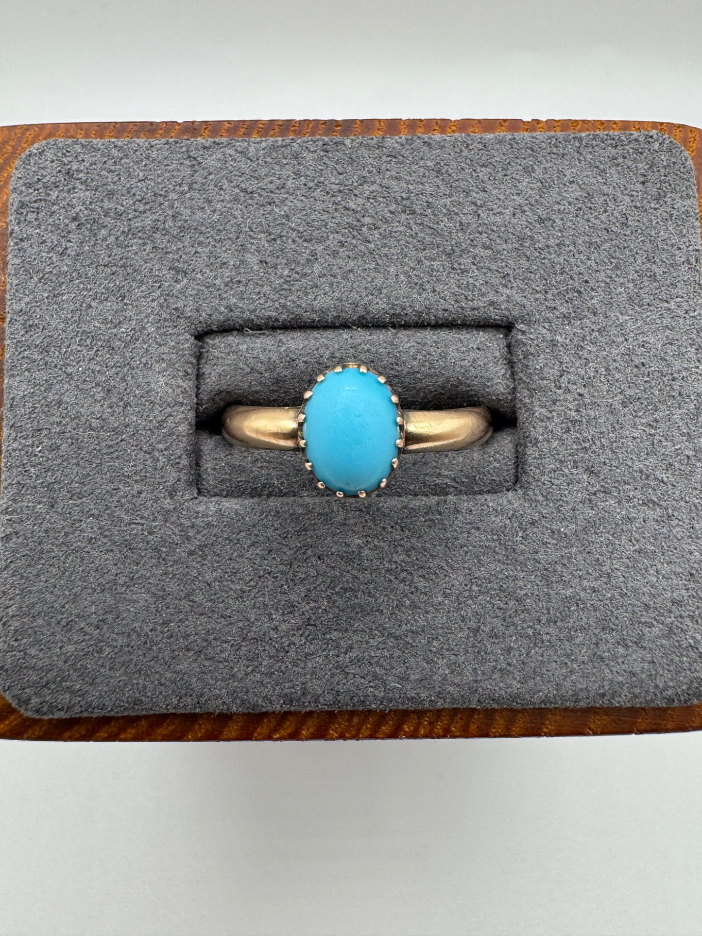 9ct gold turquoise ring