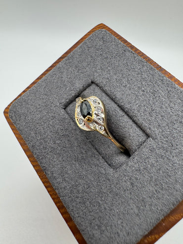 9ct gold sapphire and diamond ring