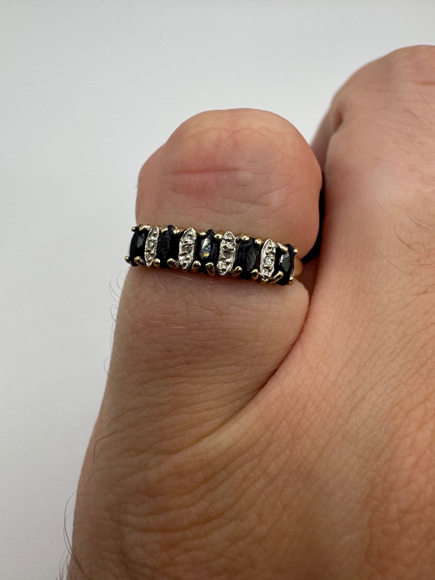 9ct gold sapphire and diamond ring