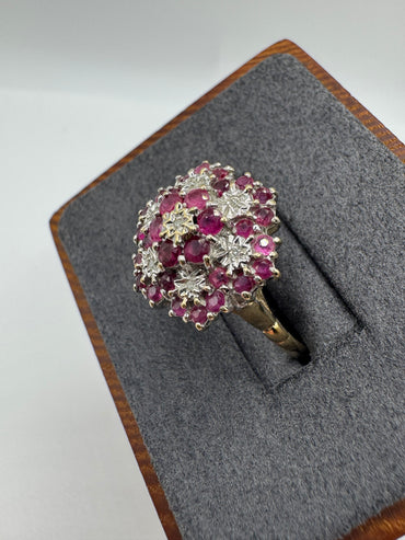 9ct gold ruby and diamond cluster ring