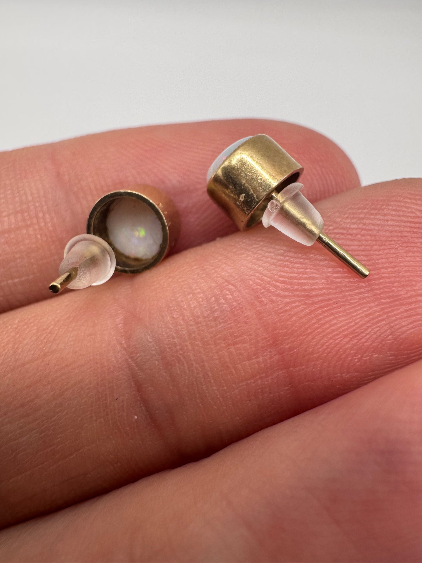 9ct gold opal earrings